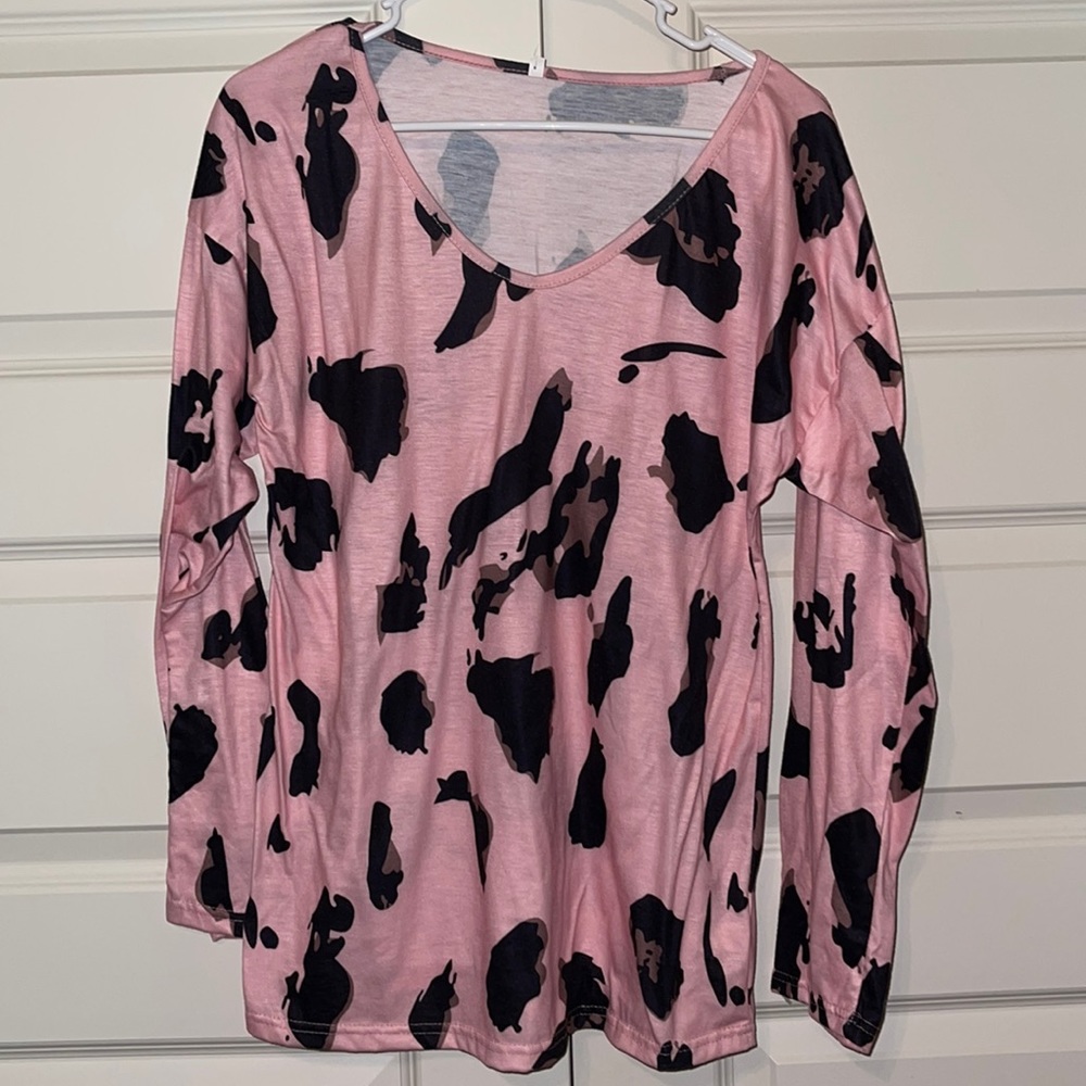 Women’s size small long sleeve